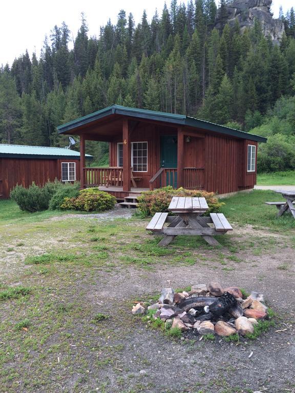 Готель Lolo Hot Springs Номер фото